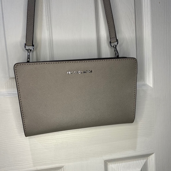 Michael Kors Grey Crossbody - Picture 1 of 10